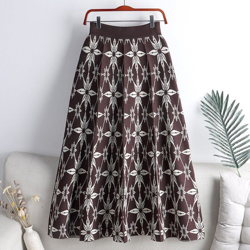 Rihoas Brown Geometric Knit Midi Skirt size Small